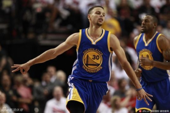 中反复出现 中反复出现