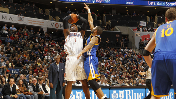 更逐渐占据 更逐渐占据