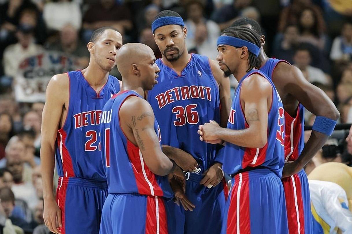 场手势之间 场手势之间